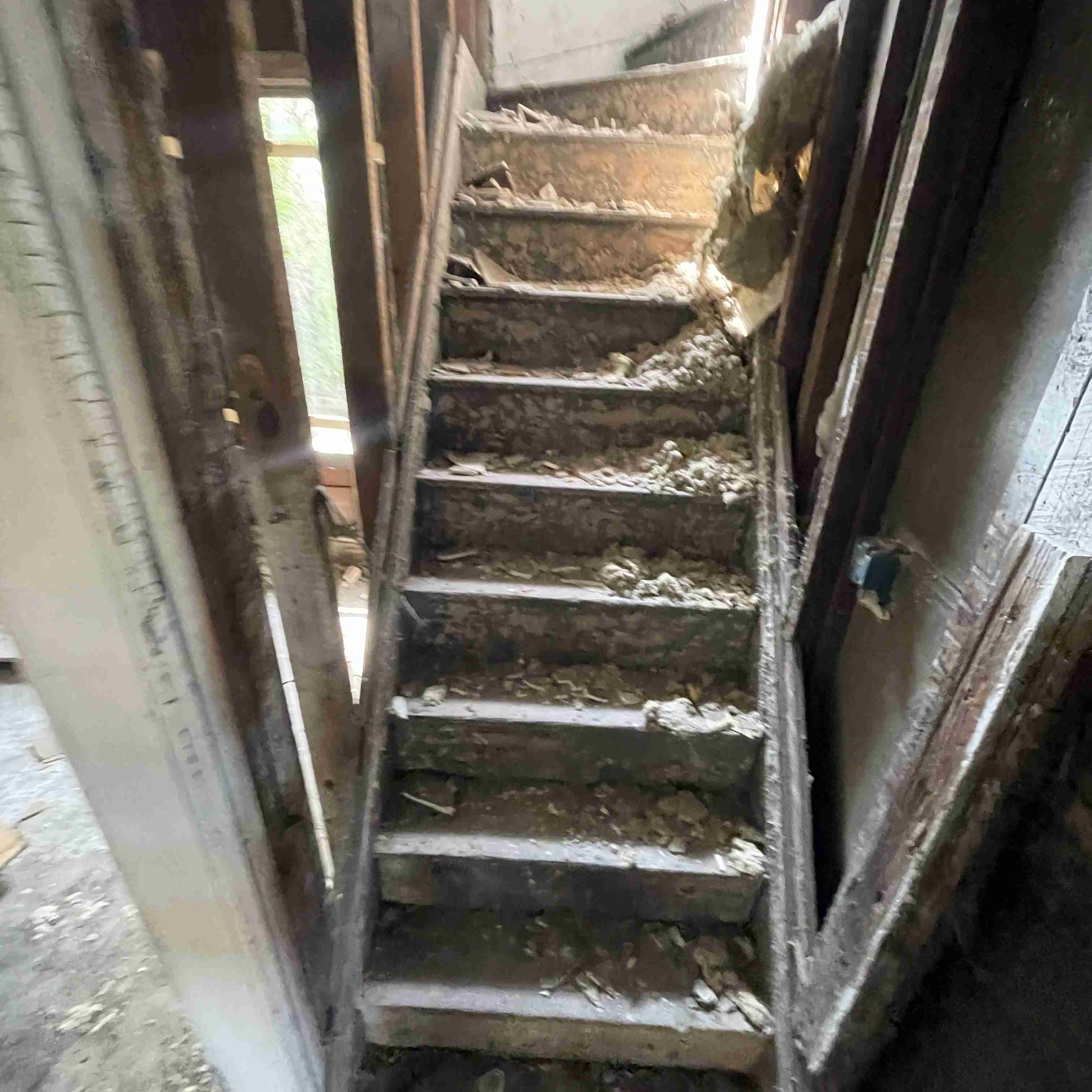 5605 S Martindale (40).jpg